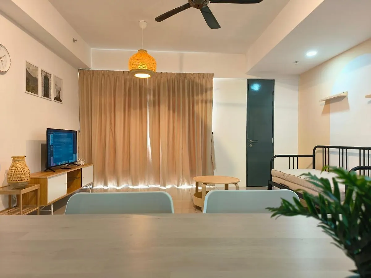 New Georgetown Tropical Macalister 218 Homestay 9Pax To11Pax Heng 0*, George Town Malaysia