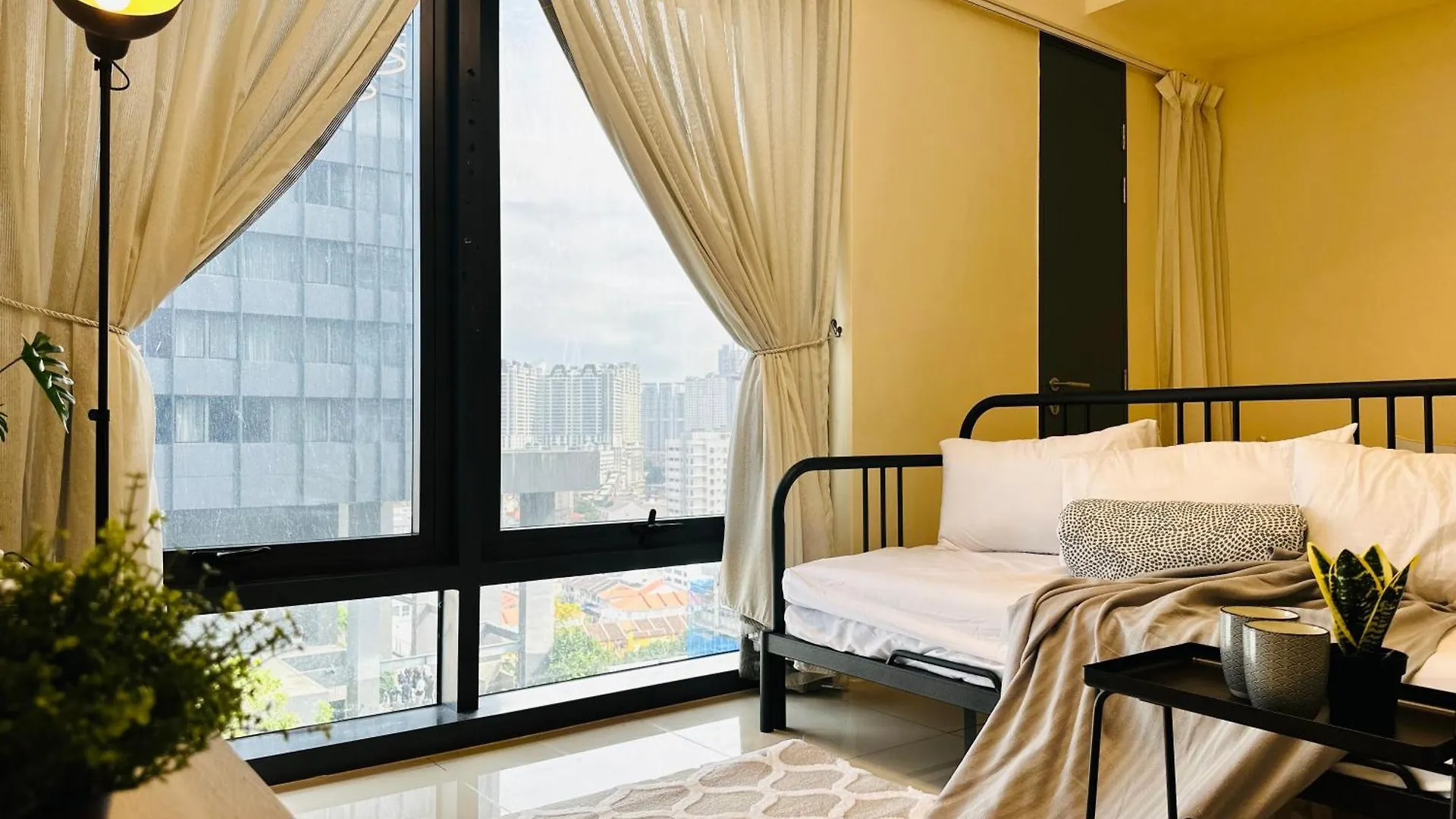New Georgetown Tropical Macalister 218 Homestay 9Pax To11Pax Heng 0*, George Town Malaysia