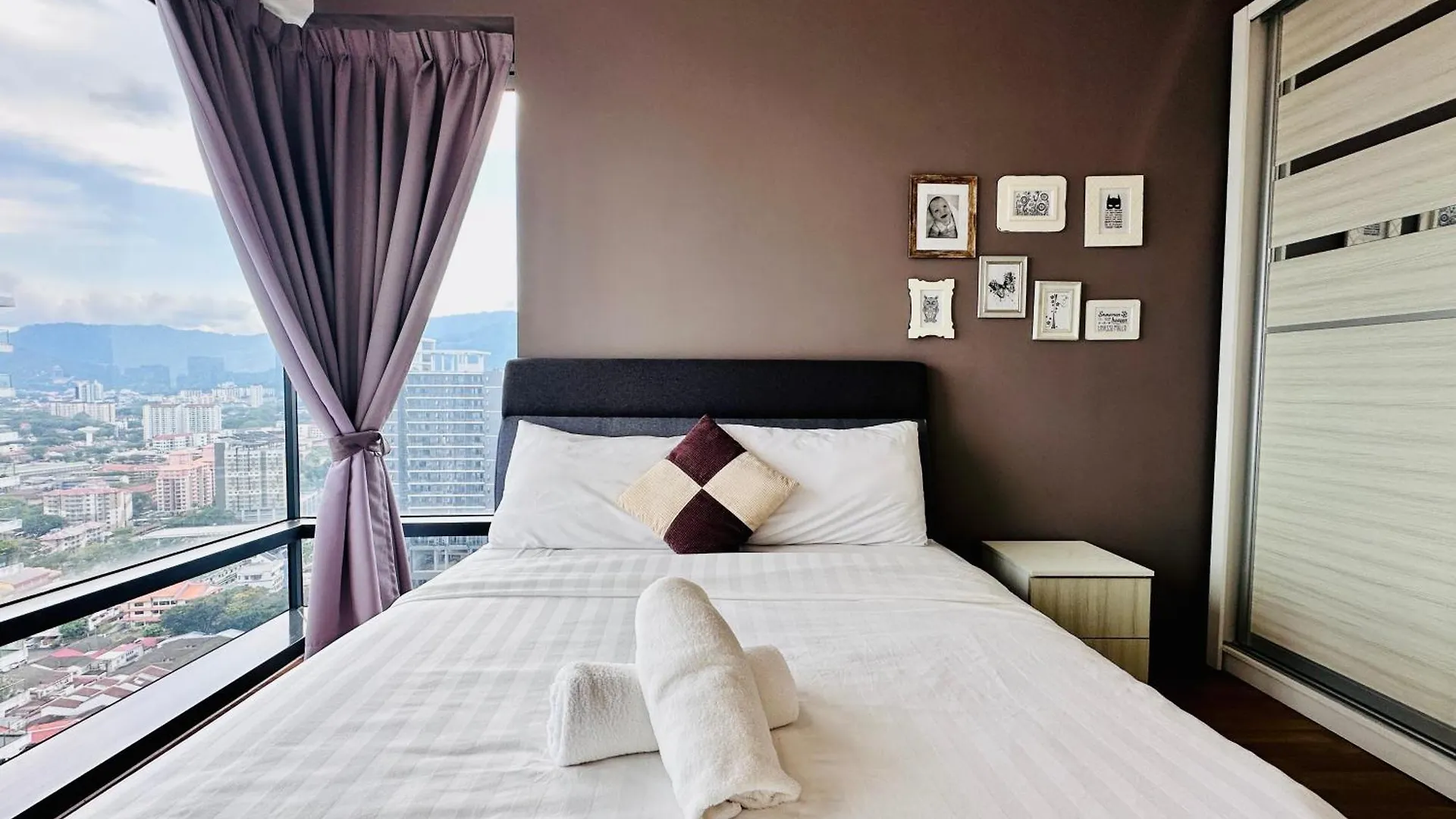 New Georgetown Tropical Macalister 218 Homestay 9Pax To11Pax Heng 0*, ג'ורג' טאון מלזיה