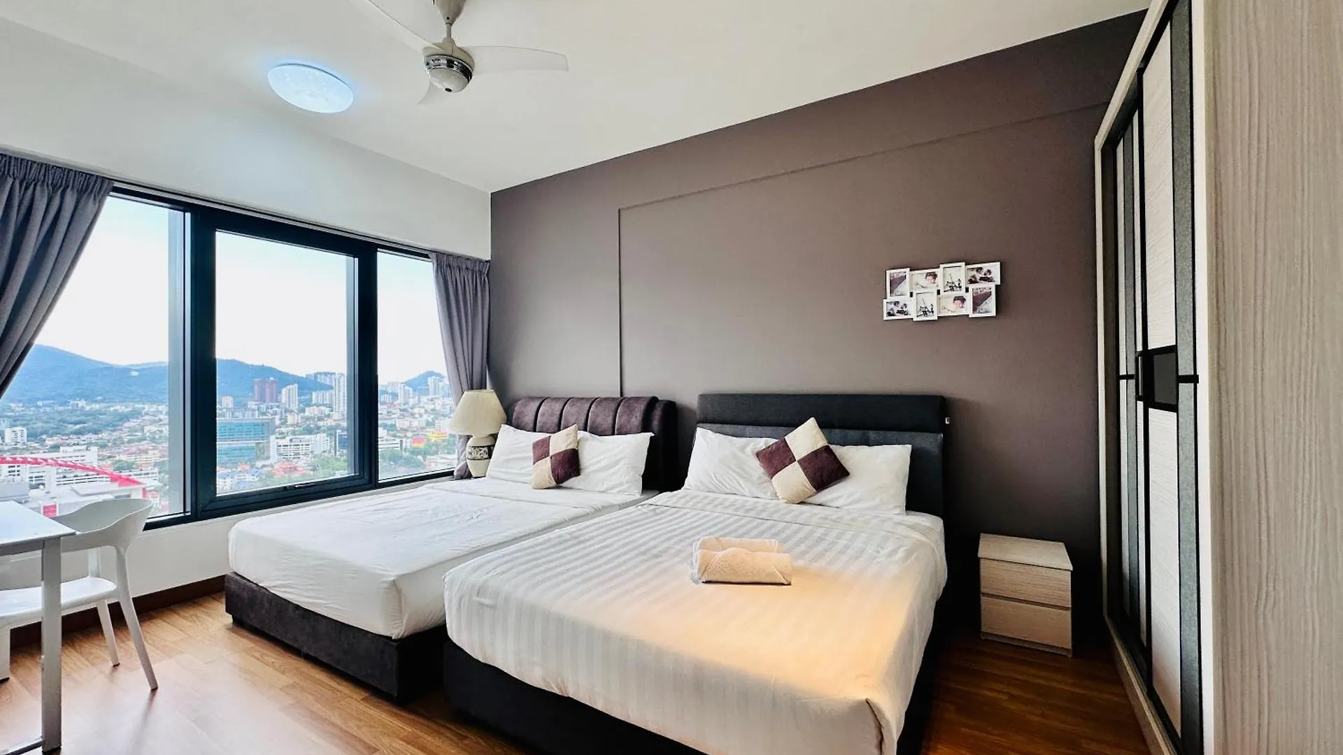 New Georgetown Tropical Macalister 218 Homestay 9Pax To11Pax Heng דירה ג'ורג' טאון
