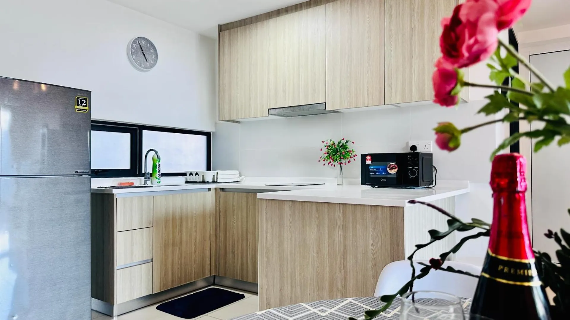New Georgetown Tropical Macalister 218 Homestay 9Pax To11Pax Heng ג'ורג' טאון