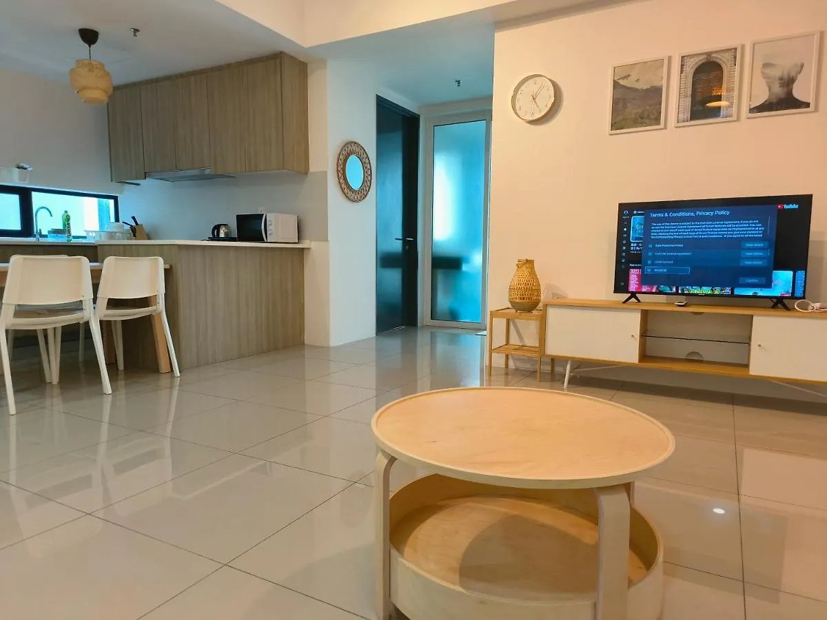 New Georgetown Tropical Macalister 218 Homestay 9Pax To11Pax Heng
