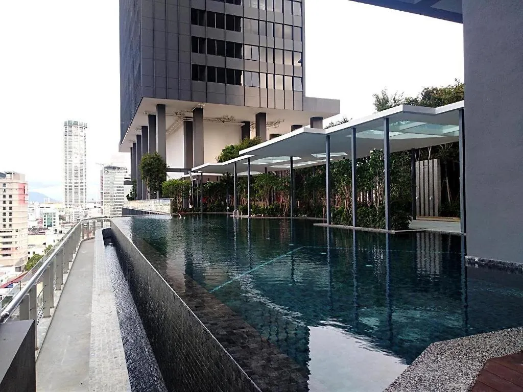 New Georgetown Tropical Macalister 218 Homestay 9Pax To11Pax Heng