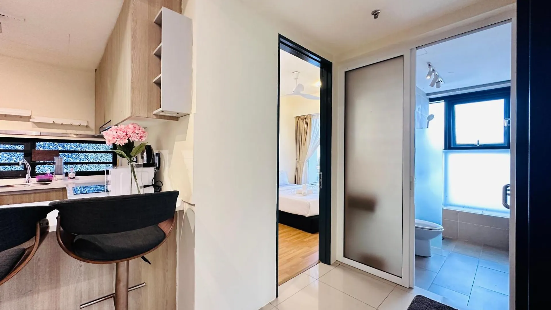 New Georgetown Tropical Macalister 218 Homestay 9Pax To11Pax Heng Джорджтаун
