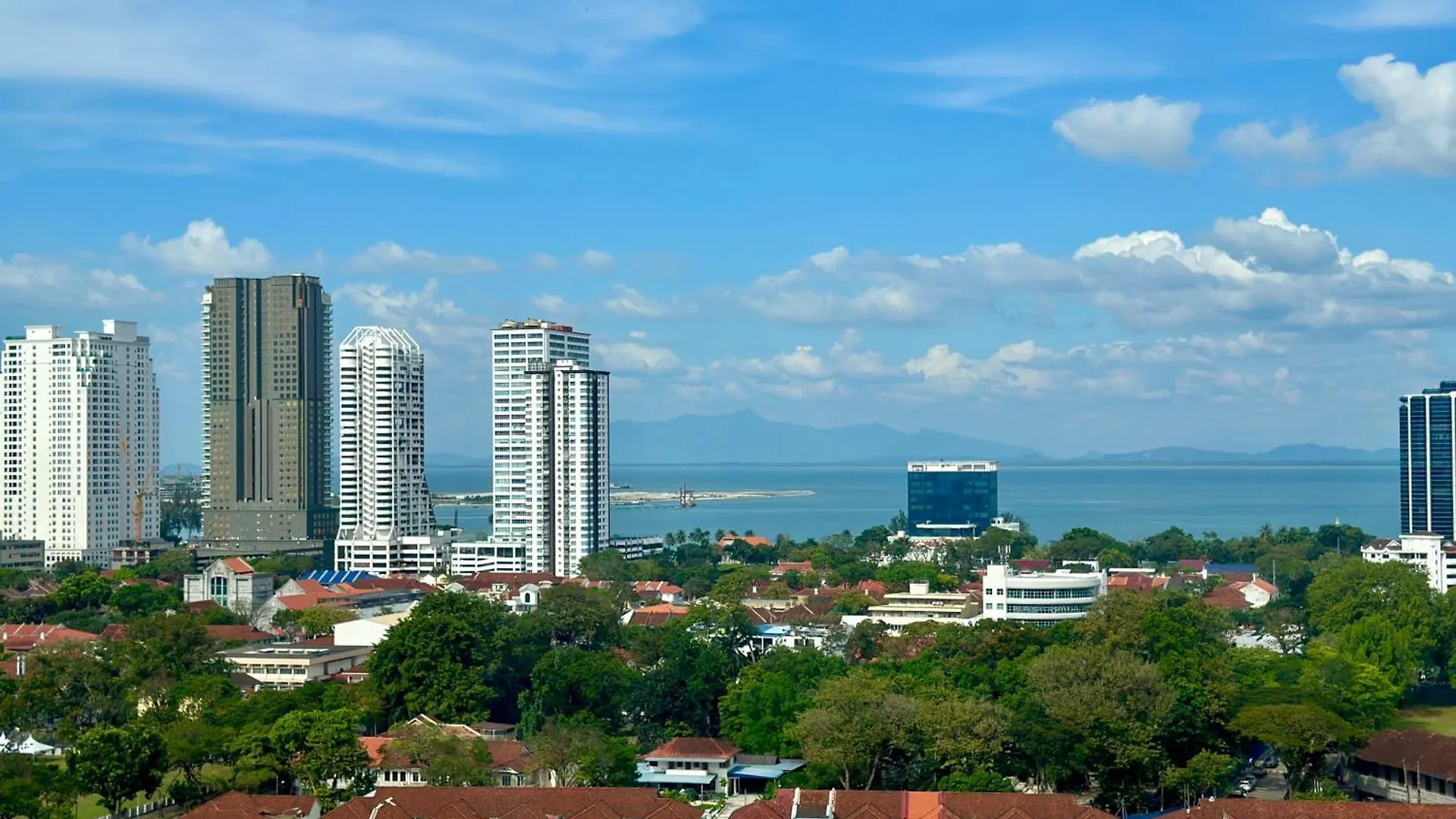 Apartment New Georgetown Tropical Macalister 218 Homestay 9Pax To11Pax Heng