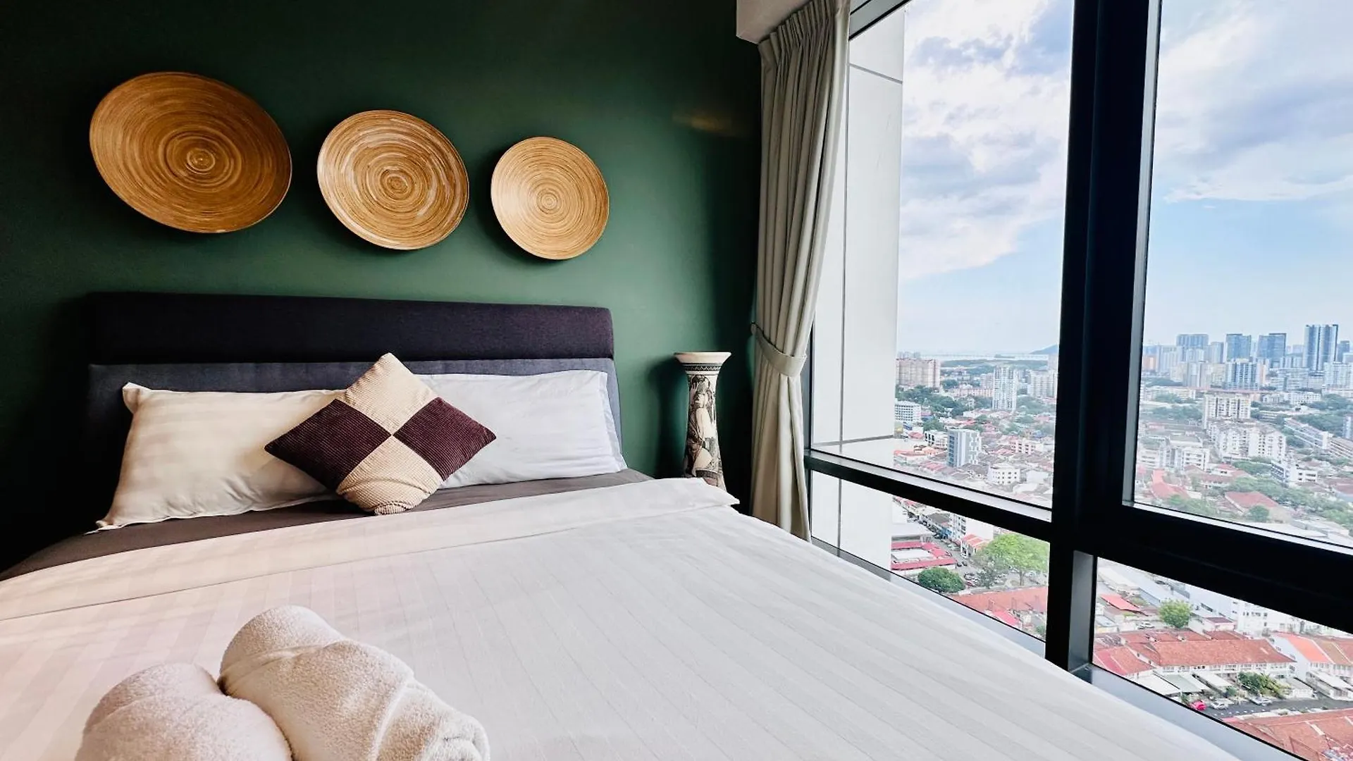 Apartment New Georgetown Tropical Macalister 218 Homestay 9Pax To11Pax Heng Malaysia