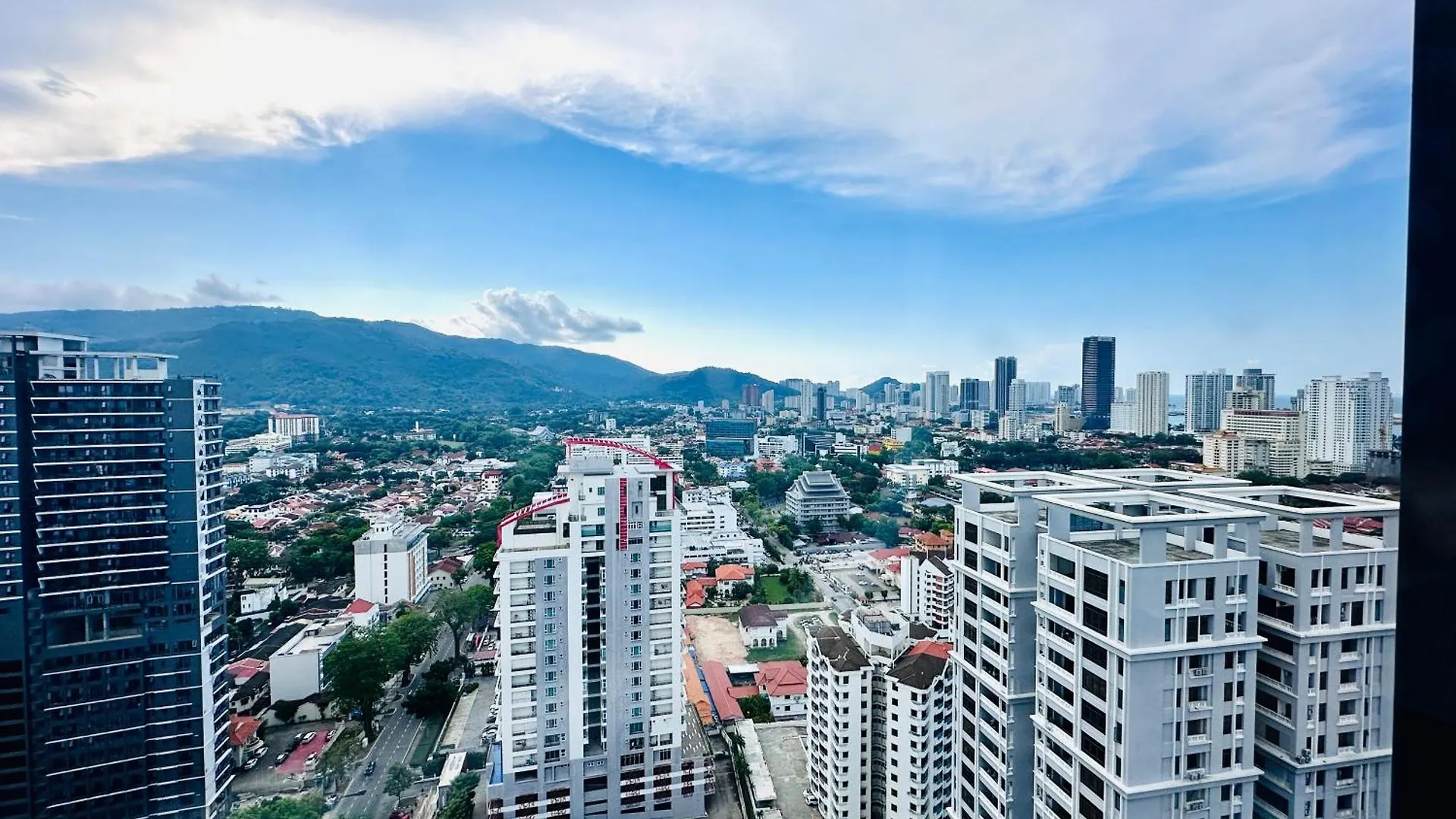New Georgetown Tropical Macalister 218 Homestay 9Pax To11Pax Heng Apartment George Town
