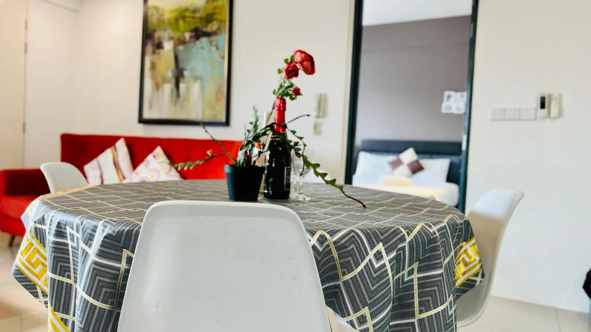 Апартаменты New Georgetown Tropical Macalister 218 Homestay 9Pax To11Pax Heng