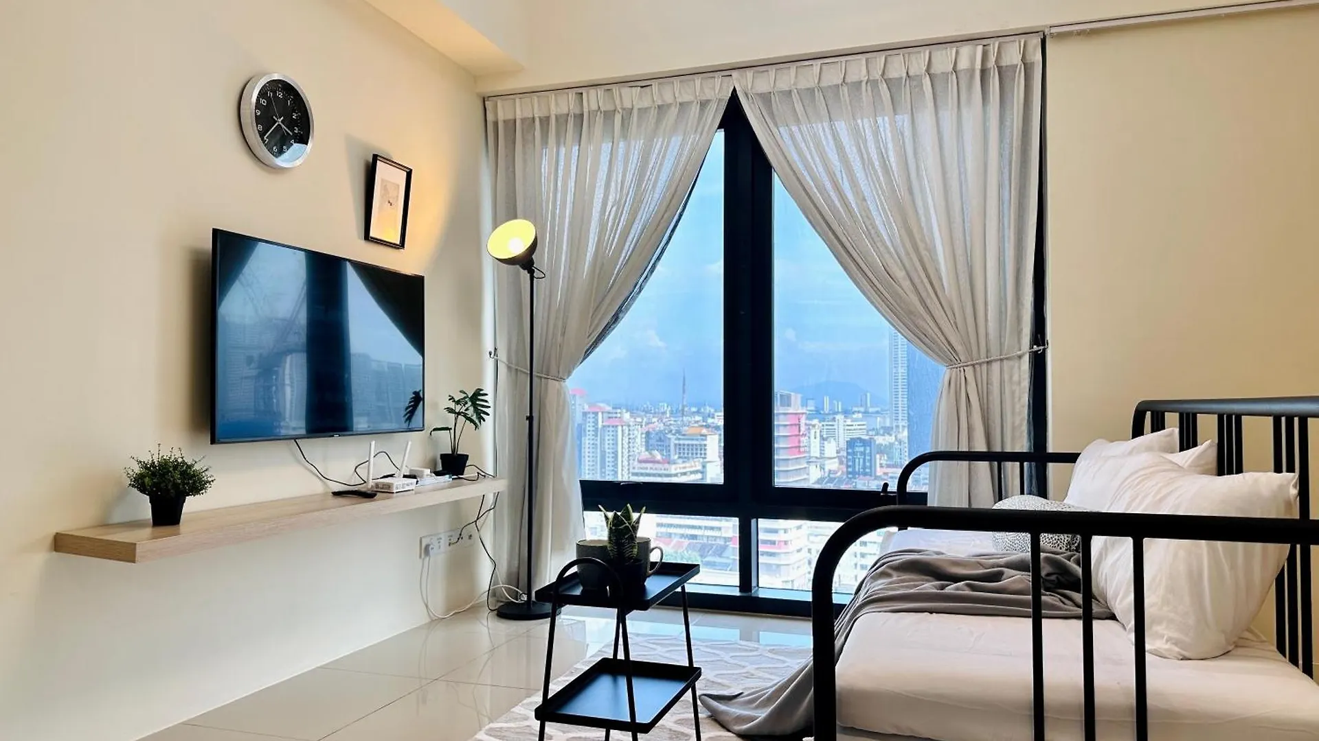 New Georgetown Tropical Macalister 218 Homestay 9Pax To11Pax Heng