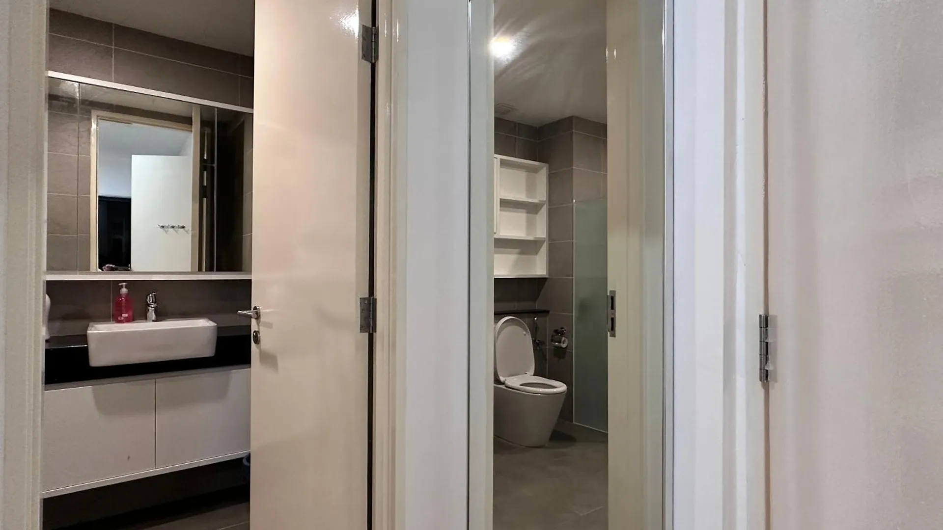 New Georgetown Tropical Macalister 218 Homestay 9Pax To11Pax Heng Malesia